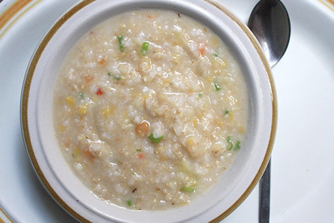 Cháo thịt bằm thập cẩm