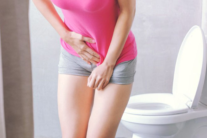 Phụ nữ đi tiểu buốt