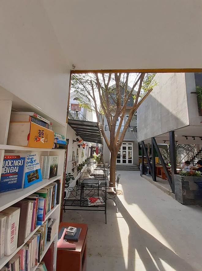 Ngọc Tước Book Cafe góc đẹp