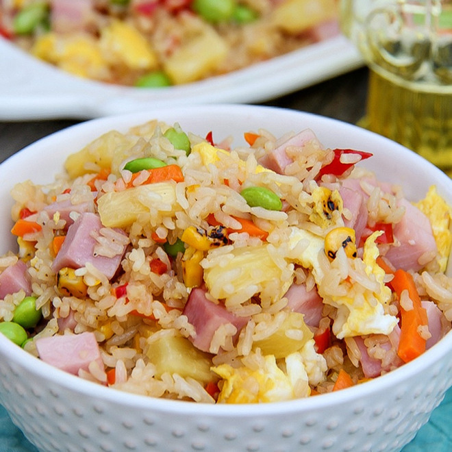 Cơm chiên dứa lạ miệng