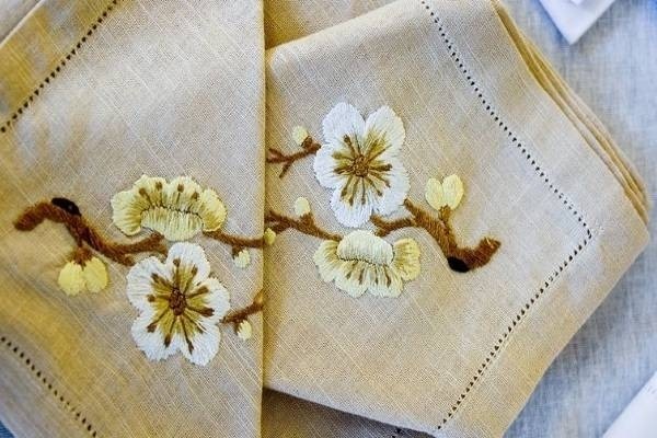 hn shop tanmyembroidery20