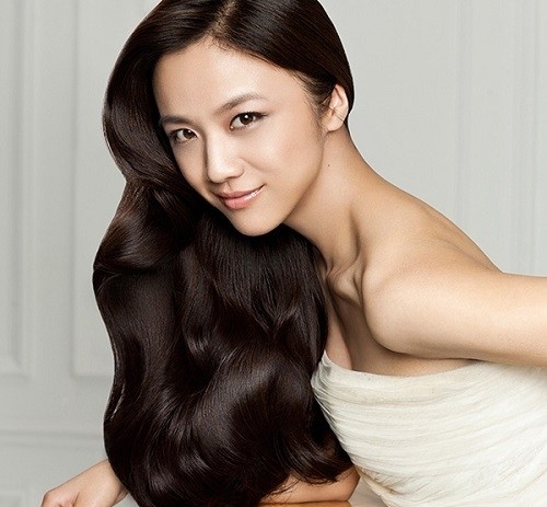 tinh dau buoi kich thich moc toc