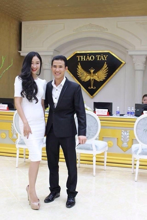 noi-toc-thao-tay-dep