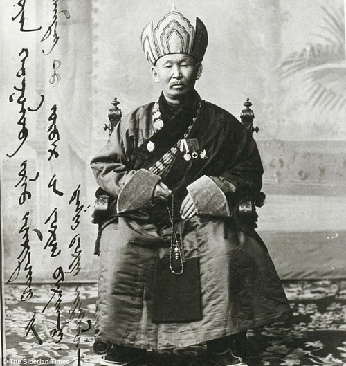 1476258633-lama05.jpg