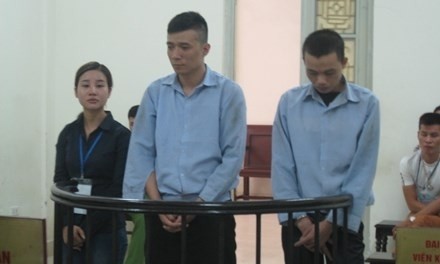nu-tiep-vien-bi-danh-ep-nhan-no-vi-khong-chieu-khach-9.jpg