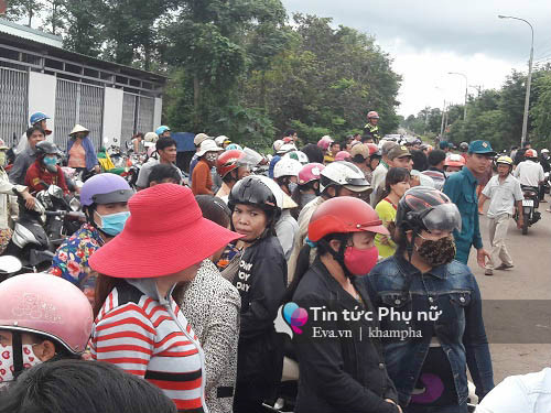 1477386192-anh3.jpg