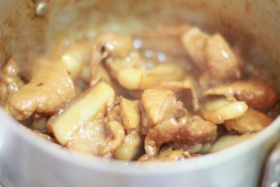thit-kho-tieu-10