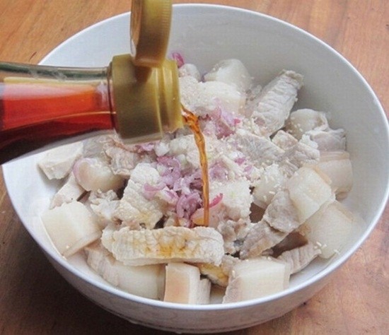 thit kho trung 2