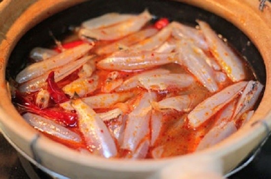ca bong kho nuoc dua1