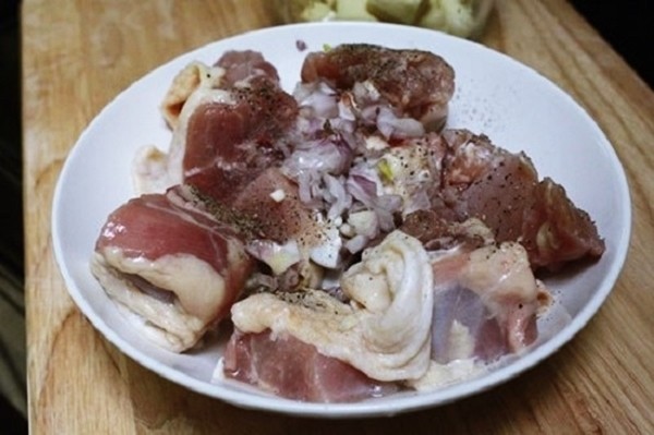 thit-ga-kho-mang-2