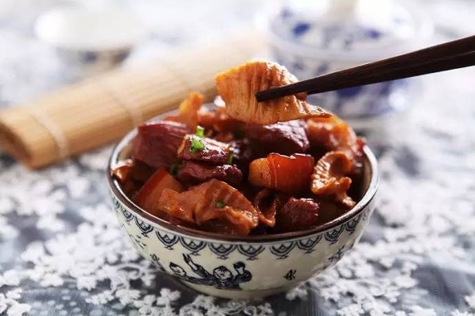 thit-kho-mang-kho