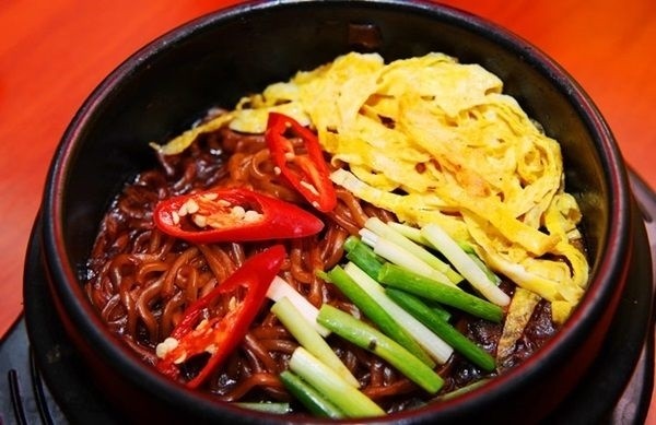 mi tuong den8