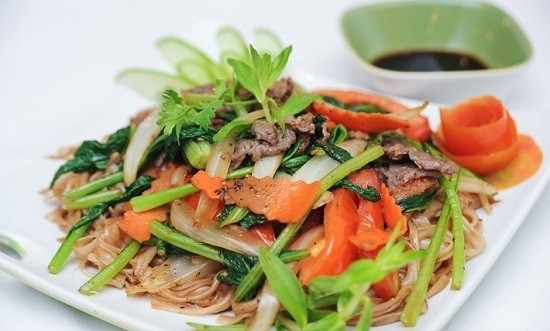 pho-xao-thit-bo