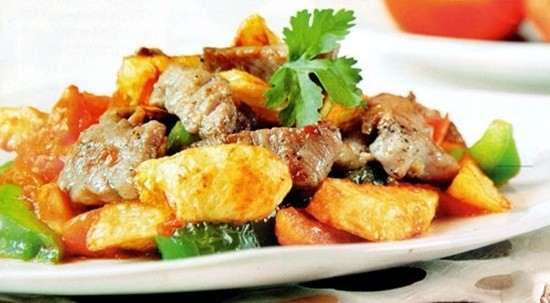 thit-bo-xao-khoai-tay-9