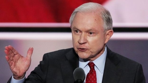 he-lo-7-nhan-vat-quyen-luc-nhat-trong-bo-may-cua-trump-1478771008-147876337273527-jeff-sessions.jpg