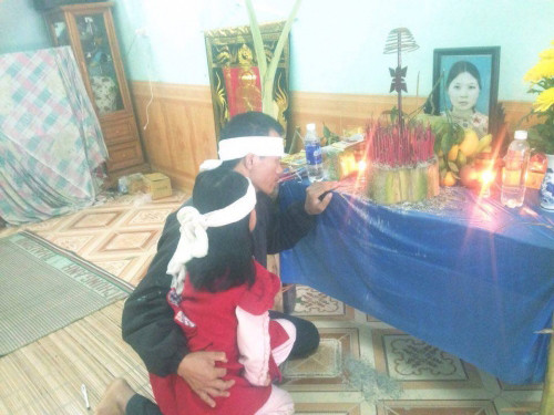 noi-dau-nguoi-chong-dua-vo-di-de-chi-nhan-lai-thi-the-vo-va-con-6.jpg