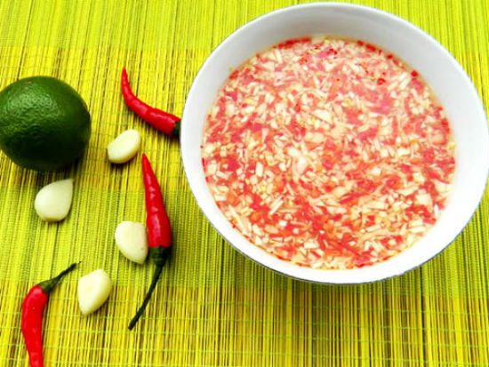 nom tai heo 2