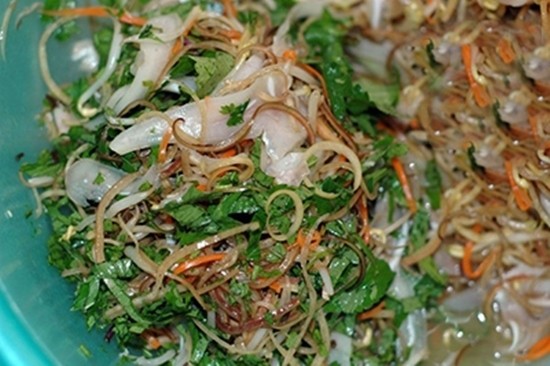 nom tai heo 4
