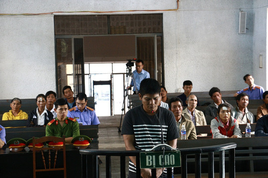do thuoc diet chuot vao noi canh de giet con nguoi tinh 2.jpg
