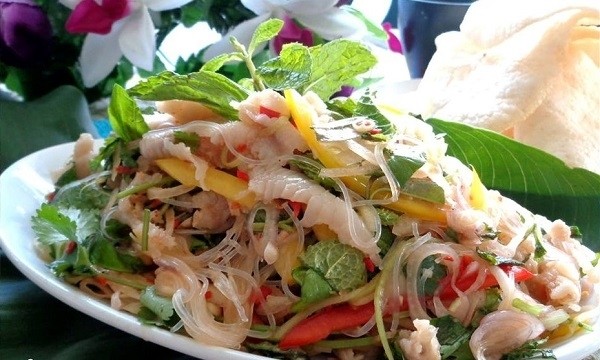 nom chan ga rut xuong7