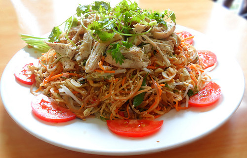 goi hoa chuoi thit ga