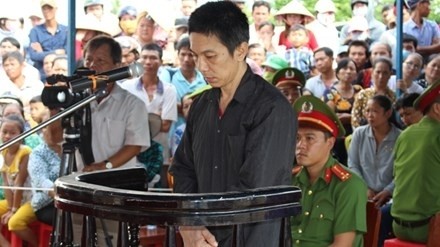 tu-hinh-ke-hiep-giet-be-gai-7-tuoi-sau-khi-xem-phim-den-3.jpg