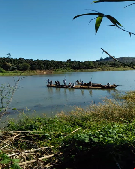 binh-phuoc-lat-thuyen-tren-song-lap-4-nguoi-tu-vong-4.jpg