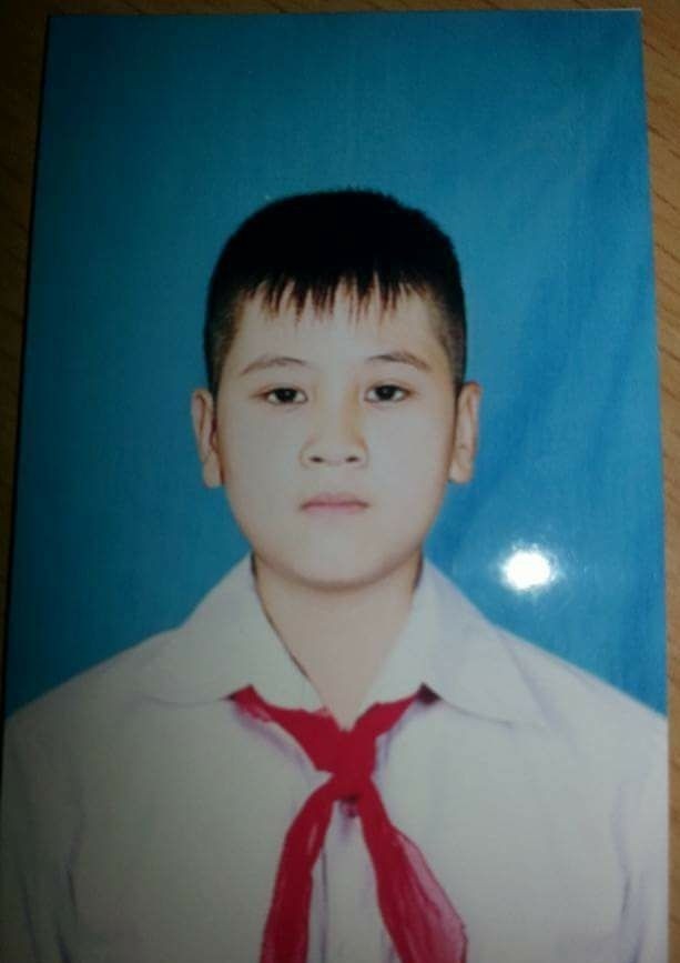 be trai khau khinh dot ngot bo nha de di tim me 7.jpg
