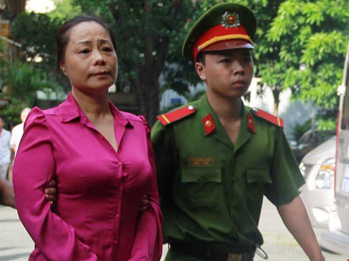 hoa hau quy ba bi tam than 1.jpg