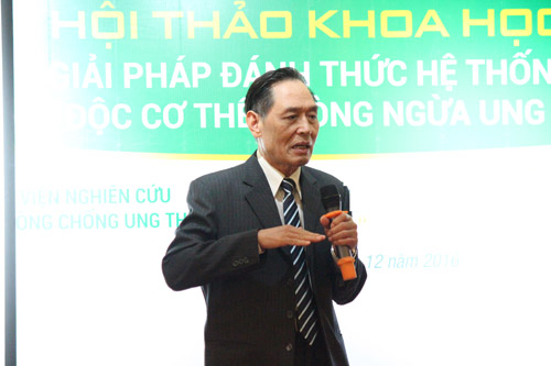 con nguoi dang giong nhu mot thung rac thu hoi vi sao ung thu khong tang nhanh duc.jpg