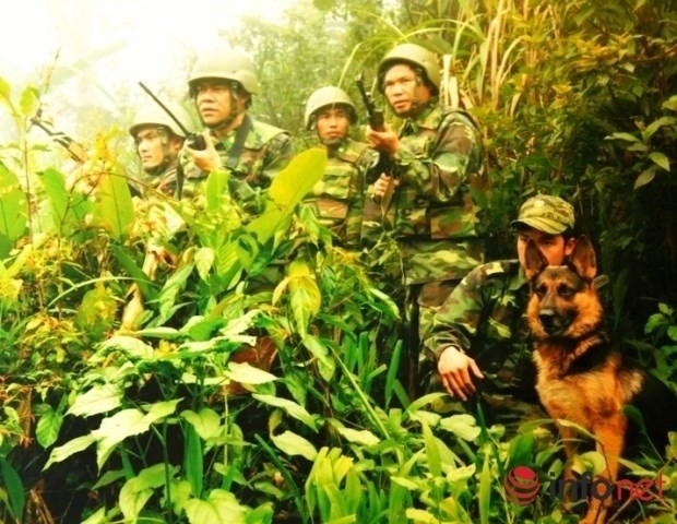 khac tinh toi pham ke chuyen pha vu dua gan 100 co gai sang lao ban dam 5.jpg